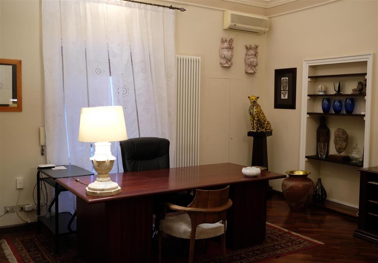 Palazzo La Via Apartment Catania Ngoại thất bức ảnh
